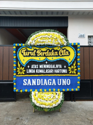 Papan Bunga Duka di Lungkang Kule